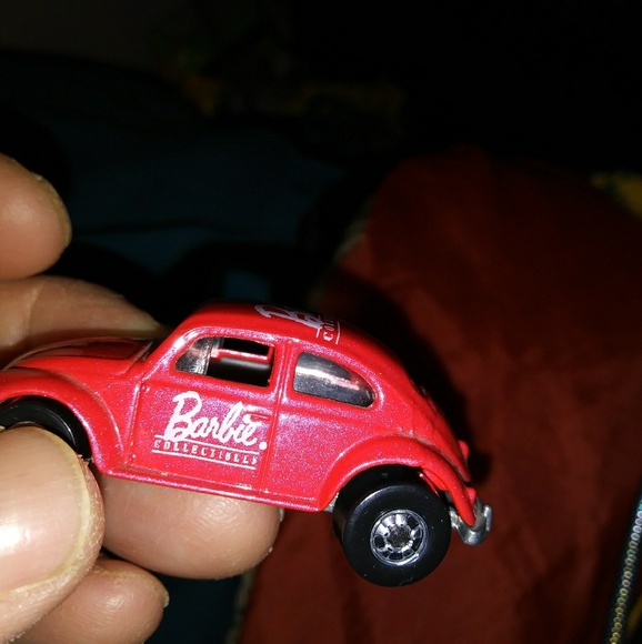 To hot wheel employee customs - Picture 3 of 8